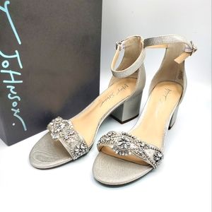 Betsey Johnson Mel sandals, Silver, NIB